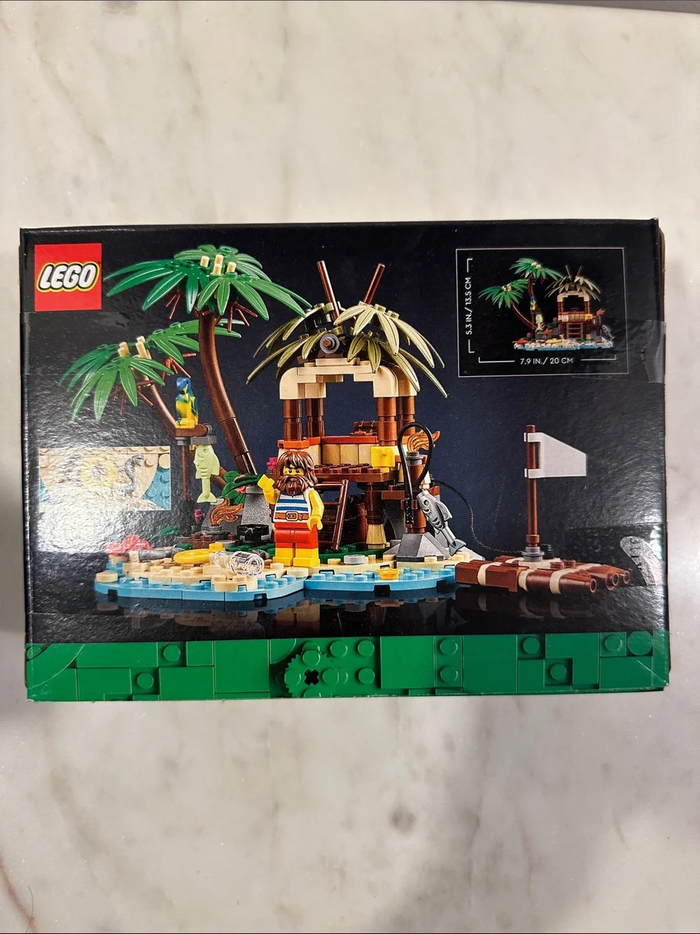 LEGO 40566 Ray The Castaway Building Set - Green, Blue, Tan, Brown New